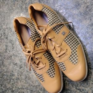 Women's size 9 Foot Joy Golf Shoe